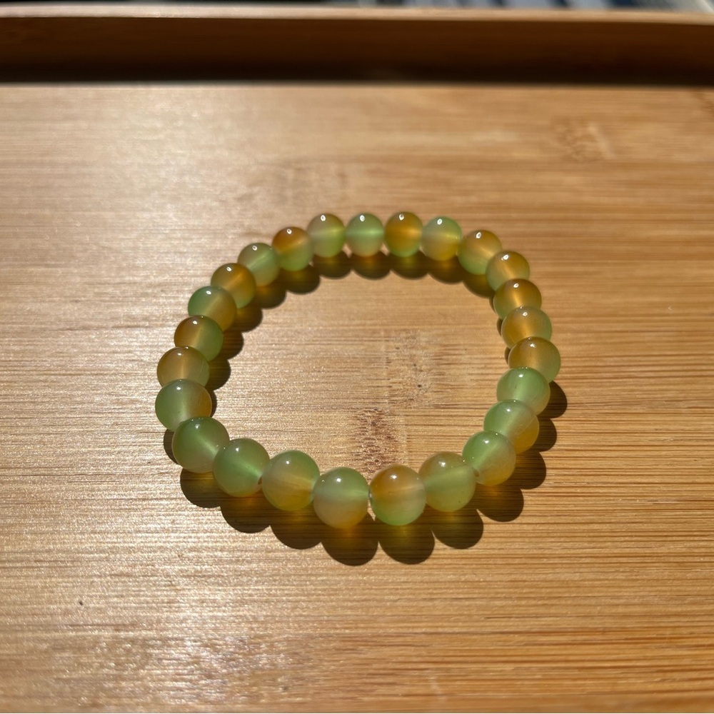 Elegant Glass Green and Orange Agate Bracelet Stretchy Unisex 8mm beads - Picture 6 of 8
